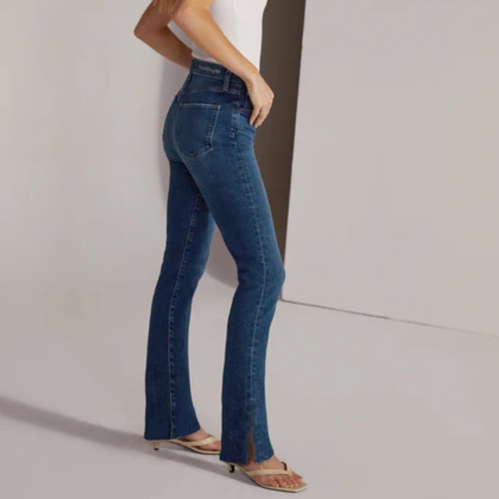 Favorite Daughter Blue Women Jeans